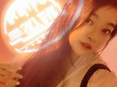 -亚洲国际大酒店·云顶阁旋转自助餐厅