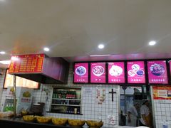 -陈寔包子王·卤煮小肠·京味小吃(龙潭店)