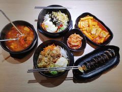 牛肉石锅拌饭-文成焕·家族韩式餐厅