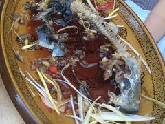 -乡土特色.冷锅鱼.牦牛肉汤锅