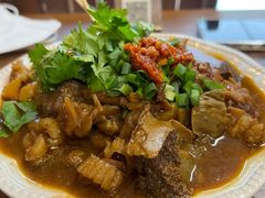 -CowCow其其·牛杂咖啡公司(六运店)