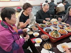 -蓝田九大碗民俗食府(蓝田店)
