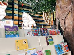 -钟书阁(松江泰晤士小镇店)