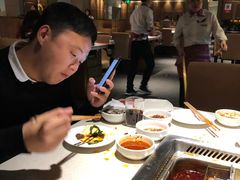 -海底捞火锅鲜切牛肉主题店(长寿路店)