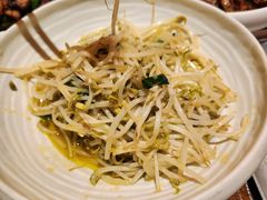 炒豆芽-铁公鸡·四川料理(天环广场店)