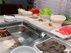 -海底捞火锅鲜切牛肉主题店(长寿路店)