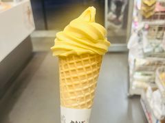 -黑色经典臭豆腐·湖南特产(步行街店)