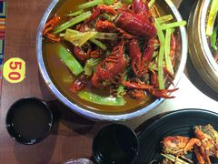 经典黄焖龙虾-红盔甲·小龙虾(天钥桥店)