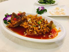 松鼠桂鱼-華僑飯店中餐厅