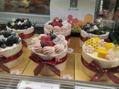 -花花卷卷·鲜食蛋糕(静安久光百货店)