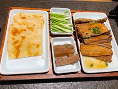 烙饼卷带鱼-北平盛世·新京菜·北京烤鸭(劲松·双井店)