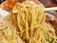 二郎系拉面-拉面莊夢語＆中华料理八椿