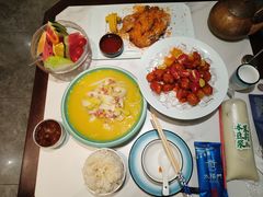 -太阳门淮扬菜(南京博物院店)