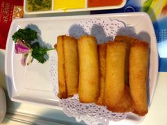 -新大咀港式茶餐厅(宝山万达店)