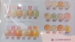 -灰姑娘美甲美睫馆