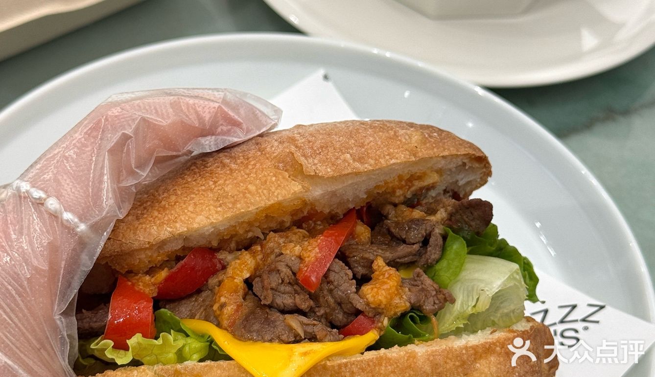 广州极品 云南酸汤牛肉恰巴塔🍔