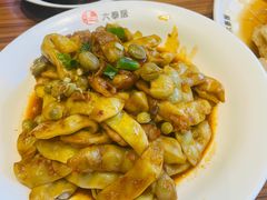 -六泰居·尔滨地标·东北菜(松北店)