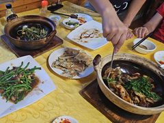 -大石鼓山庄·珠海第一烧猪