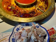 -哥老官重庆美蛙鱼头(日月光店)