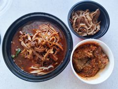 -霸蛮湖南菜·牛肉粉(荣京西街店)