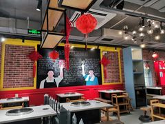 大堂-钢管厂五区小郡肝串串香火锅(人民广场店)
