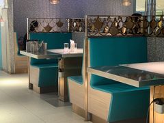 卡座-半天妖烤鱼(东方新天地店)