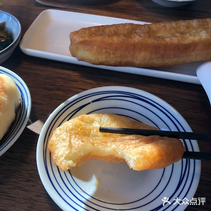 卿晨食堂(星光里商业街店)油炸糕图片