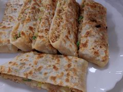 -溢心园香河肉饼总店