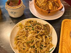 干炒牛河-紫金食坊(江南西路店)