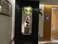 -新盈光·云会所(百丈东路店)