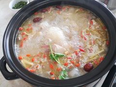 -王氏正宗昭通天麻火腿鸡(阮家村店)