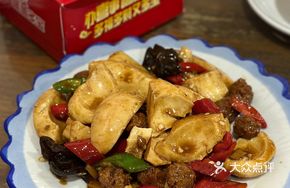 Egg White Braised Pork Balls