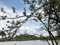 -七彩云南古滇温泉山庄