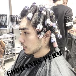 -Godhands美发设计沙龙