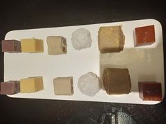 -皇城根北京风味主题餐厅(滨海万达店)