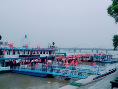 -人民防洪胜利纪念塔