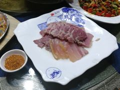 -洱海人家餐厅(仙足岛店)