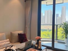 -展汇城国际Apartment(福田会展中心店)