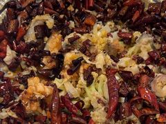 -小鱼小牛·鱼牛干锅·脆鱼火锅(世欧广场店)