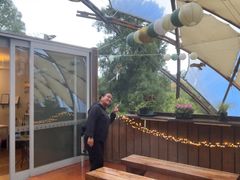 -怀托摩萤火虫洞