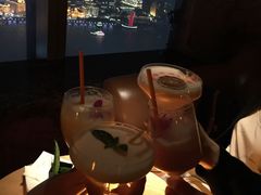 -FLAIR顶层餐厅酒吧(浦东丽思卡尔顿酒店)