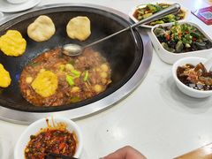 -鲁员外地锅鸡地锅鱼(古墩路店)