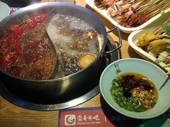 -耍哥串串香(香月湖店)