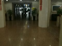 -上海华夏假日酒店