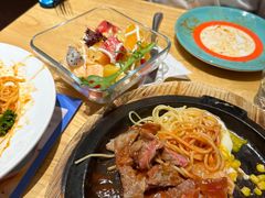 -菲滋意式休闲餐厅(北仑银泰城店)