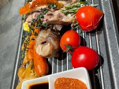 馕坑烤羊腿-耶里夏丽·丝路新疆菜·清真食品(徐汇南丹东路臻选店)