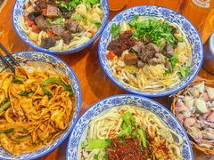 牛肉油泼面-马振面(小皮院店)