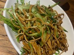 -平娃三宝烧烤·面食(南小街店)