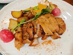 美式炭烤猪颈肉-刀叉遇上筷子中西融合餐厅(和平店)