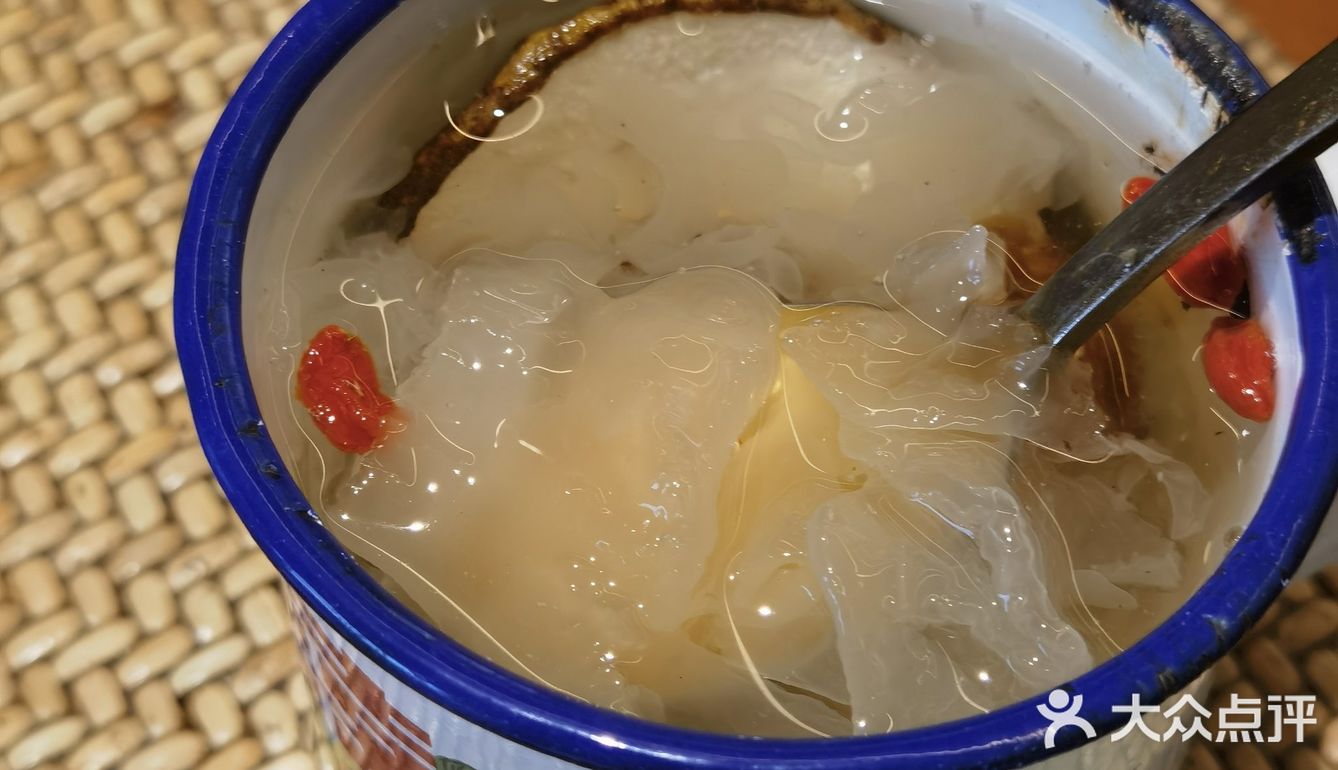 小河直街新中式庭院烤肉💐花食酒肆